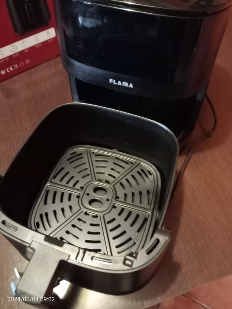 Aair fryer XXL de 7L   FLAMA