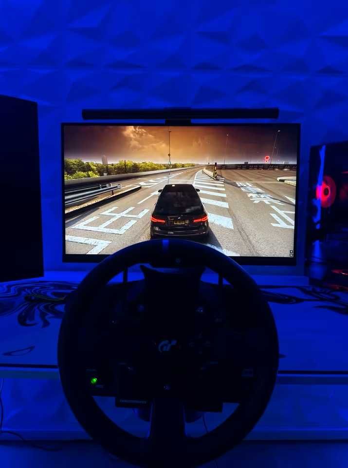 Thrustmaster t300 rs gt