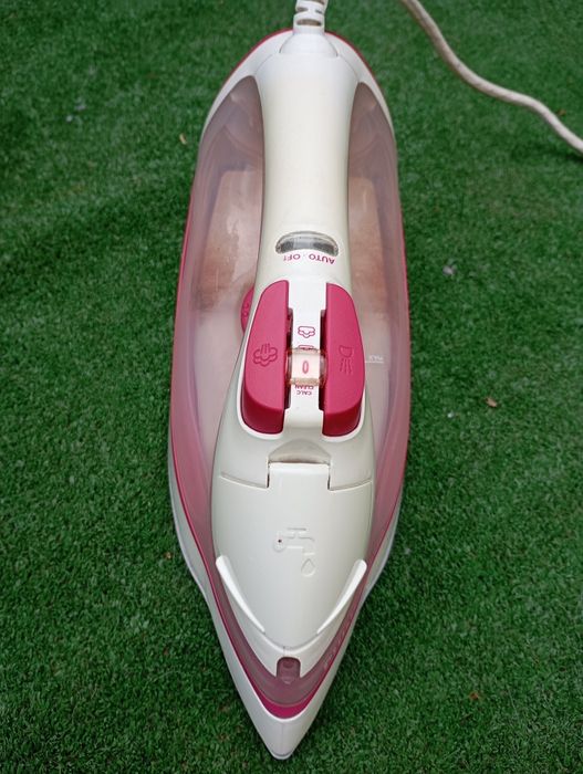 ŻELAZKO PHILIPS Steamglide GC 2860 moc 2100W
