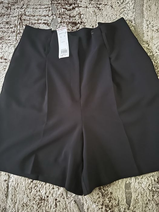 Шорти бермуди жіночі