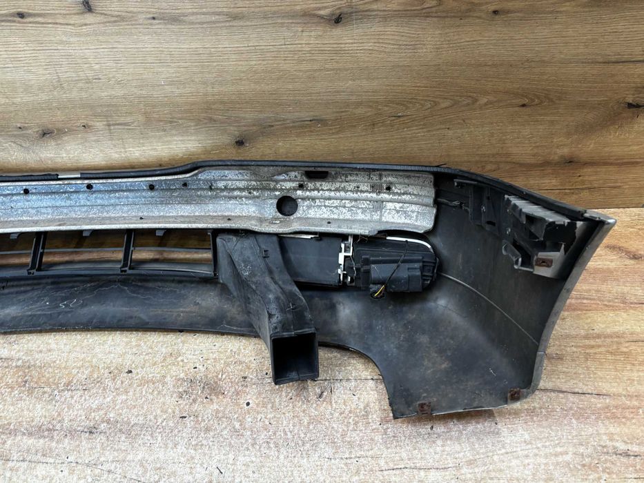 Zderzak przedni Bmw E39