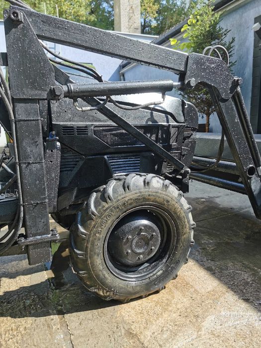 Iseki TU 197 F mini traktorek japoński 4x4