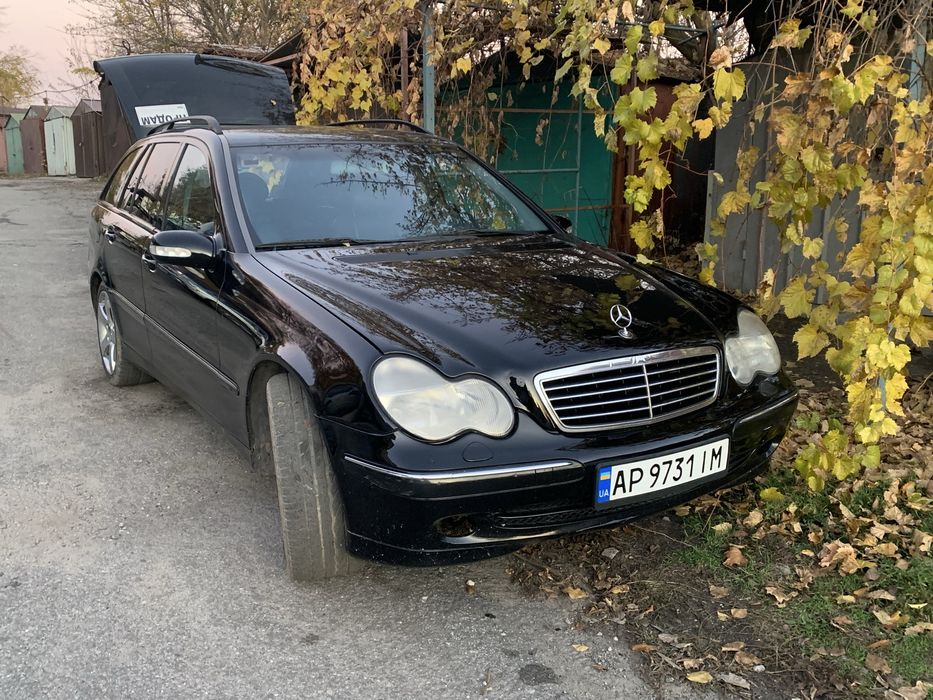 Продам мерседес 203 в хорошем состоянии