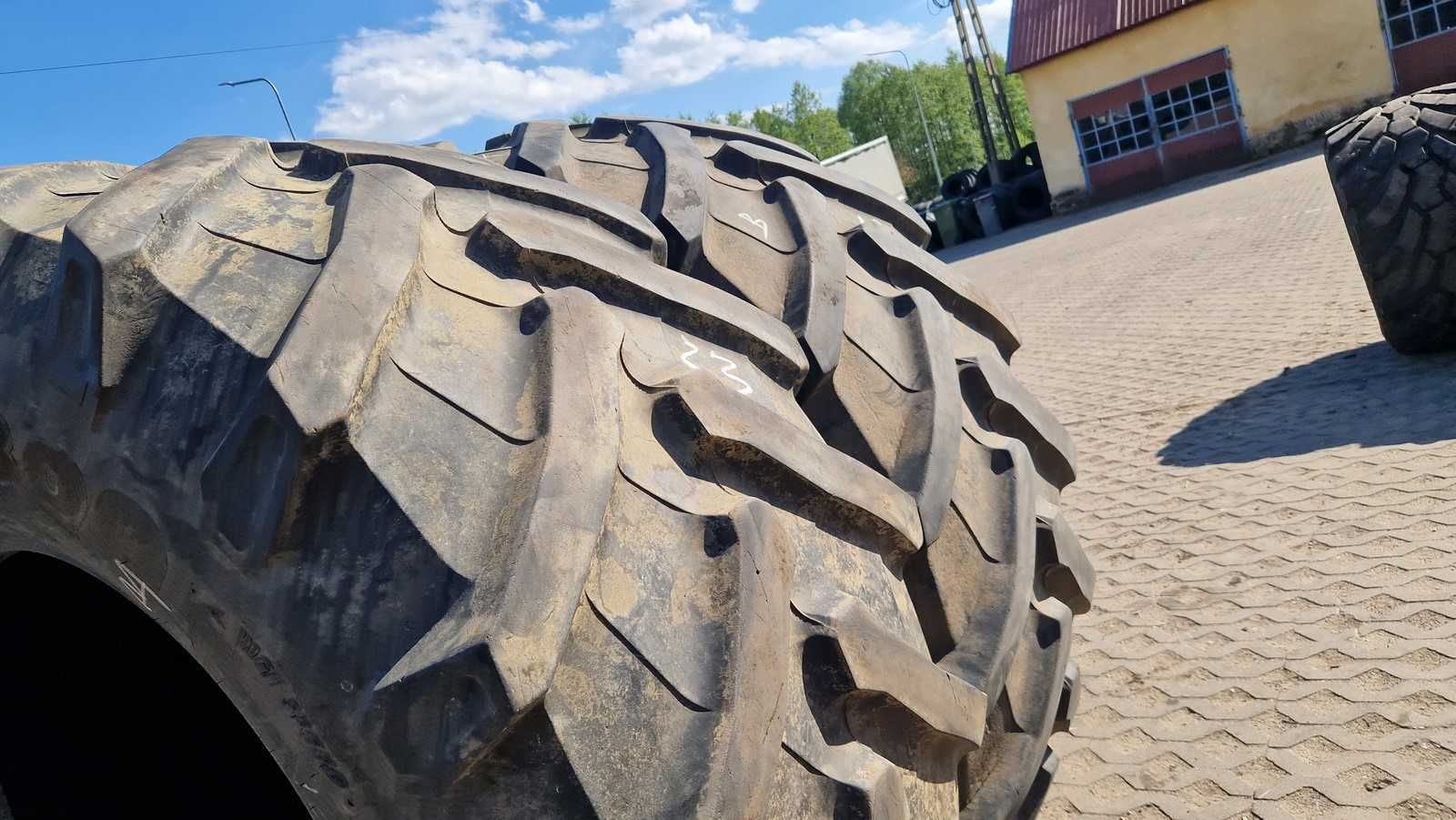 710/70r38 710/70-38 Trelleborg 70% bieżnik