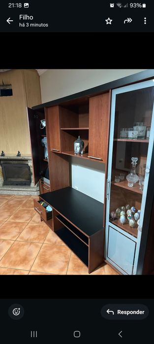 Móveis  de sala estante e aparador de 4 portas