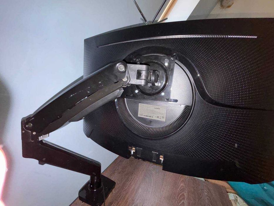 Монітор 31.5" Samsung Odyssey G5 LC32G55T Black