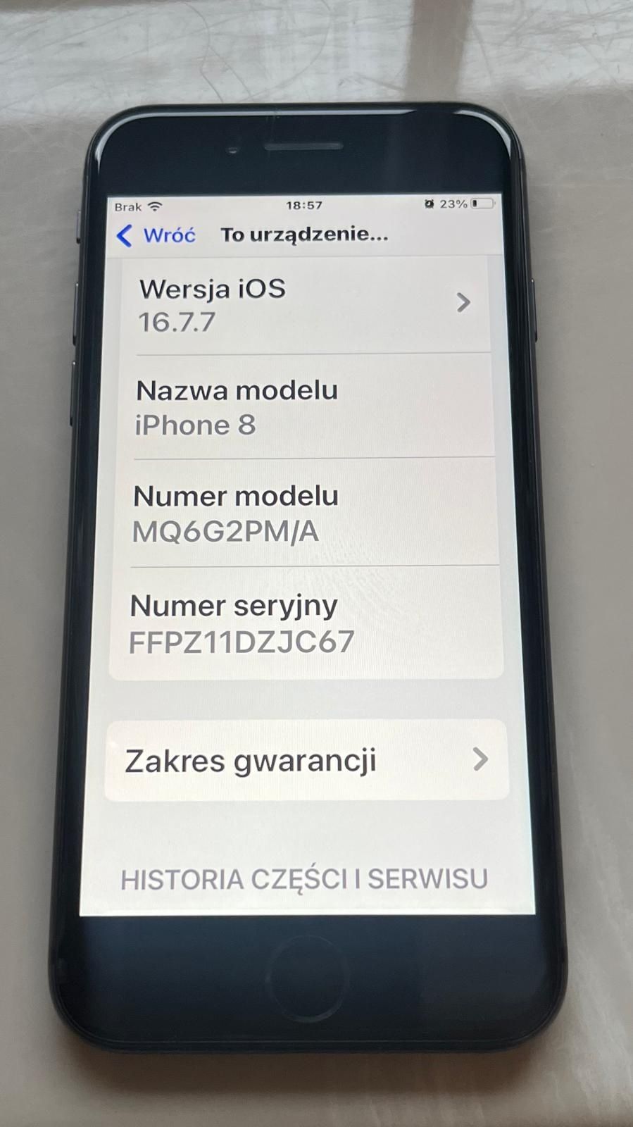 Zgrabny iPhone 8 64 GB