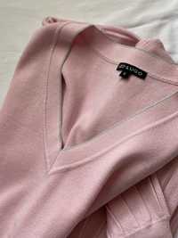Розовый женский свитер, осень/зима/весна