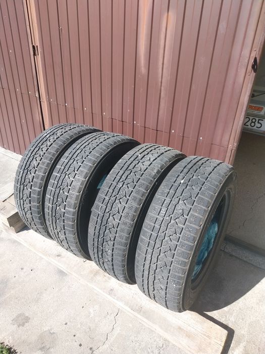 Opony zimowe 225/ 65 /17