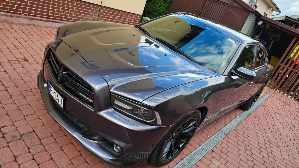 Dodge Charger 3,6 V6 305KM z LPG 2013r Film Rej PL stan BDB 2 kpl kół Zamiana Sanok