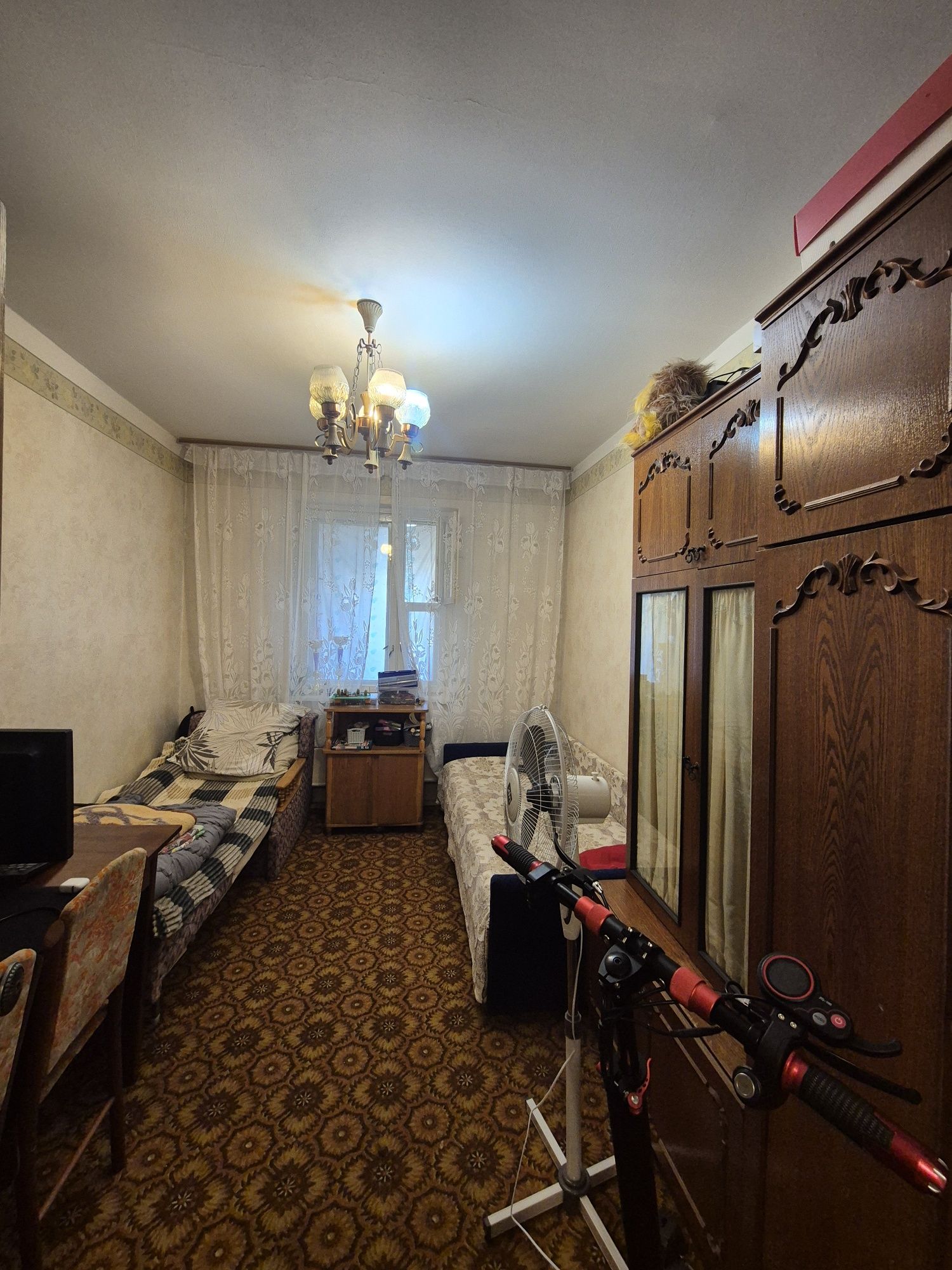 Продаж 2 к квартири площею 52 м² С.Петлюри 15а