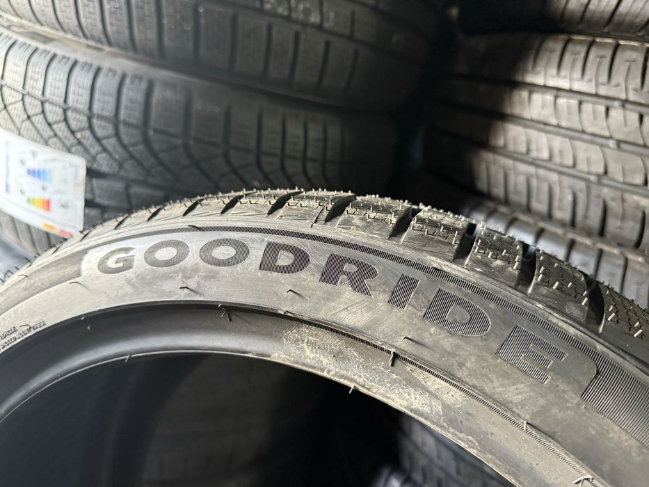 2xGoodride 245 40r19., 2023 nowe