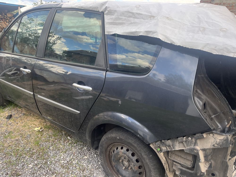 Двері renault grand scenic 2