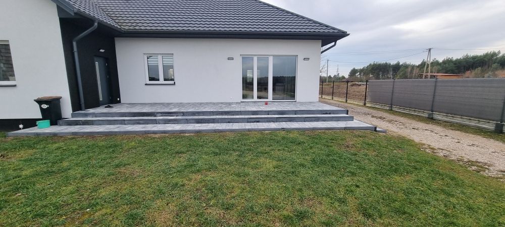 Ukladanie kostki brukowej