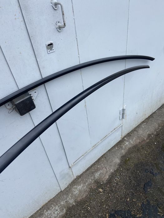 Молдинг кузова правий, лівий Tesla Model У, 2020-2024р