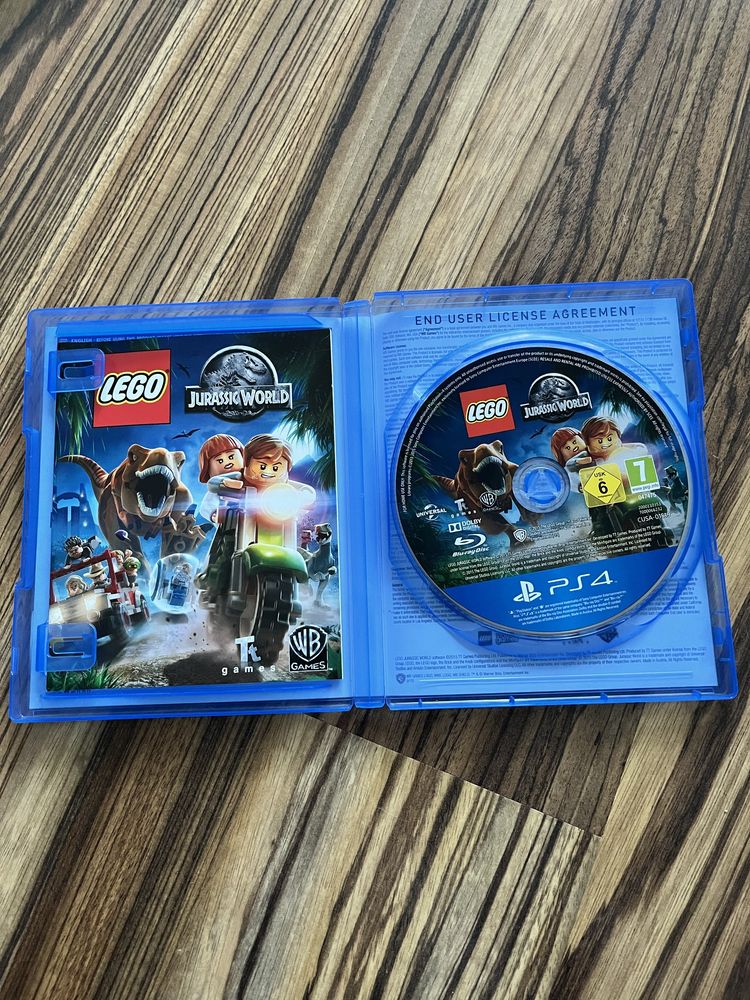 Gra PS4 Lego Jurassic World