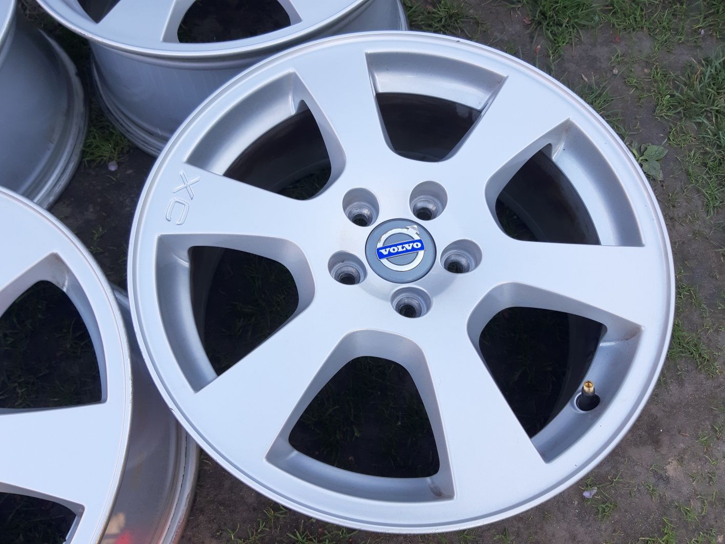 Alufelgi volvo ford 17 5x108