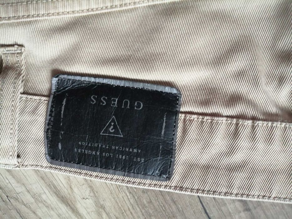 Spodnie dla chłopca Guess rozmiar 164, super skinny