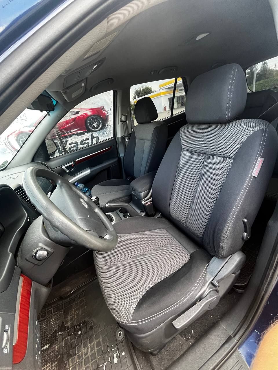 Сросно продам Hyundai Santa Fe 2007