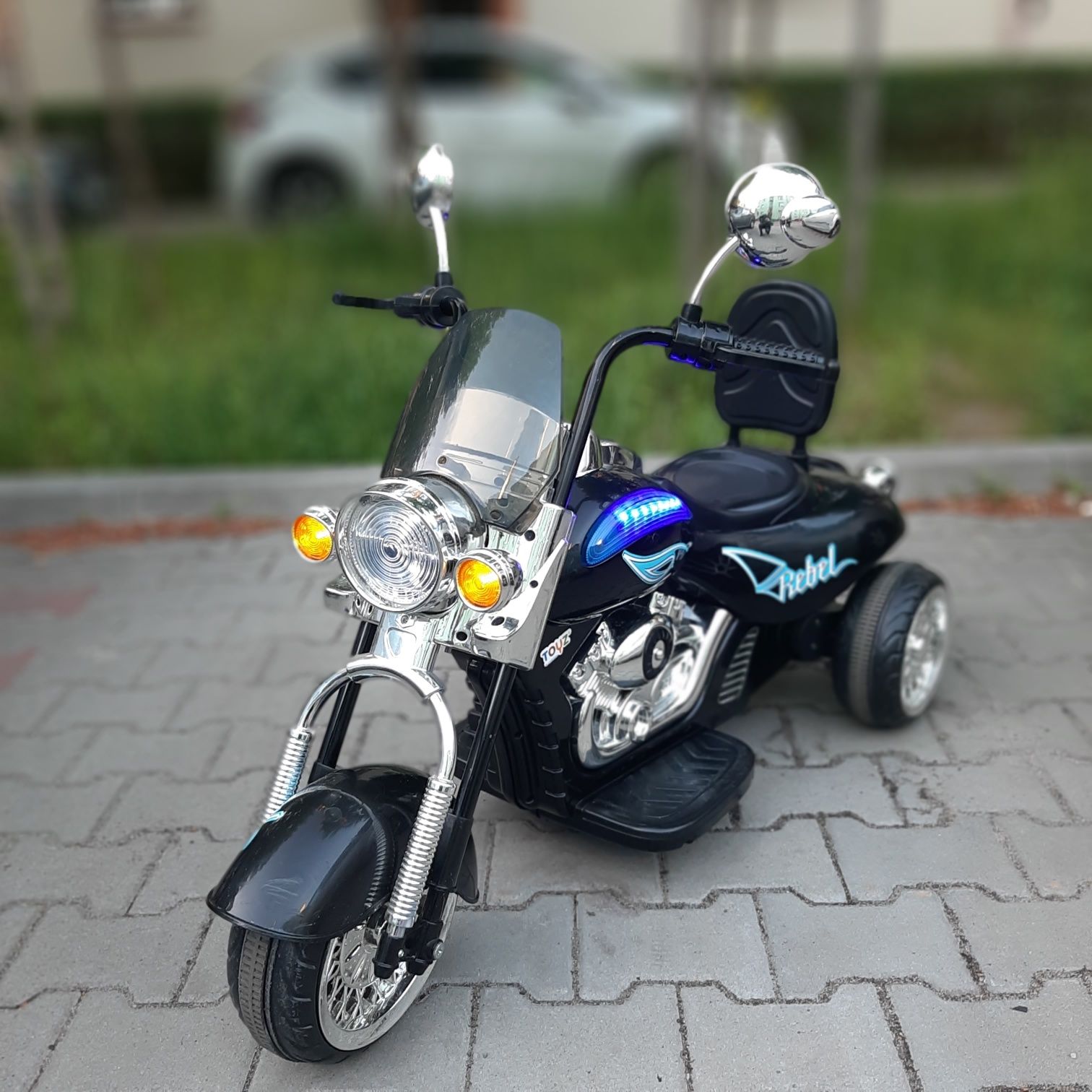 Motocykl motor REBEL na akumulator DLA DZIECKA