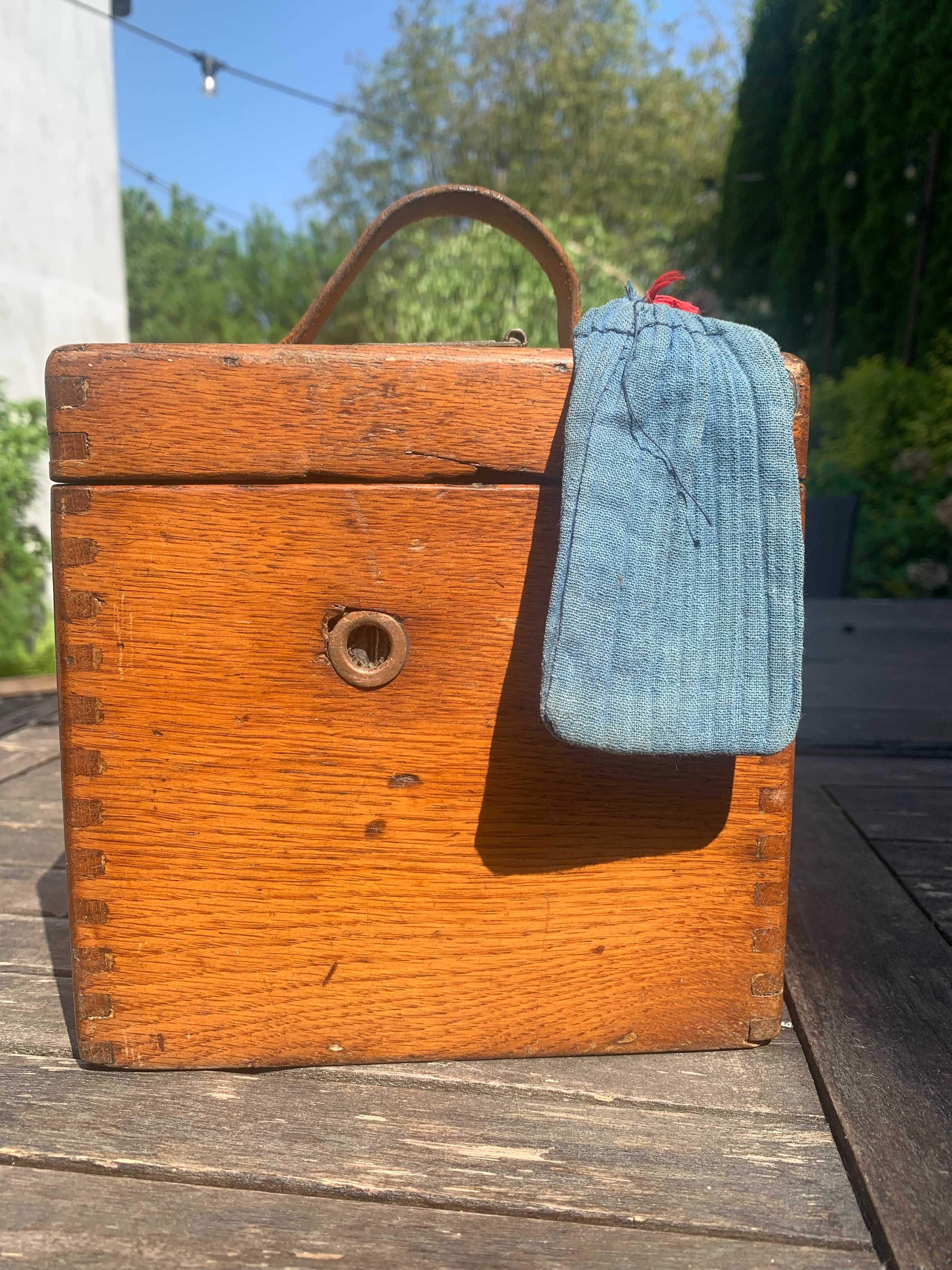 Stary zegar do pomiaru lotów gołębi, Coulet Toulet, Vintage