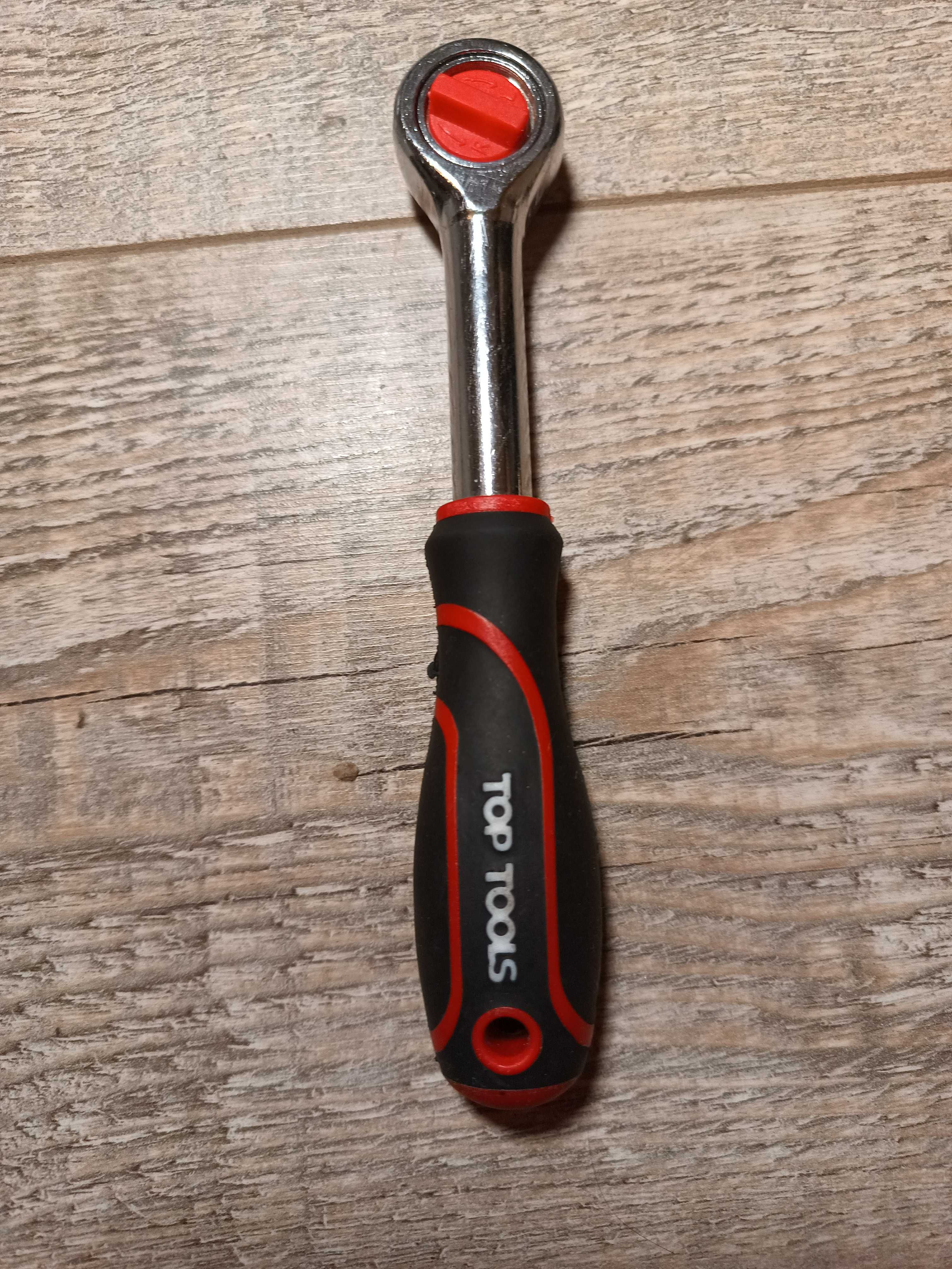 Grzechotka Top Tools 1/4", 150 mm uszkodzona