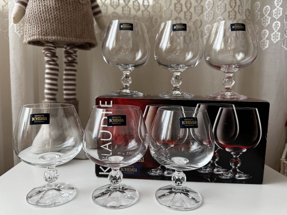 Бокалы Bohemia для бренди, коньяка, ликера. Рюмки Богемия