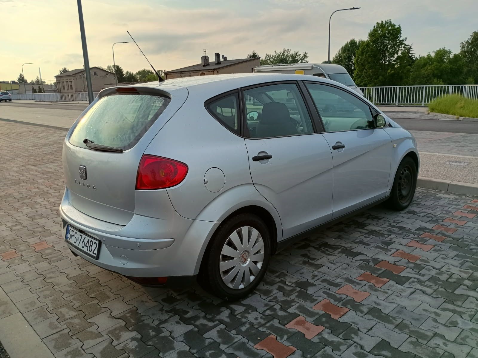 Sprzedam seat altea 1.9 rok 2005