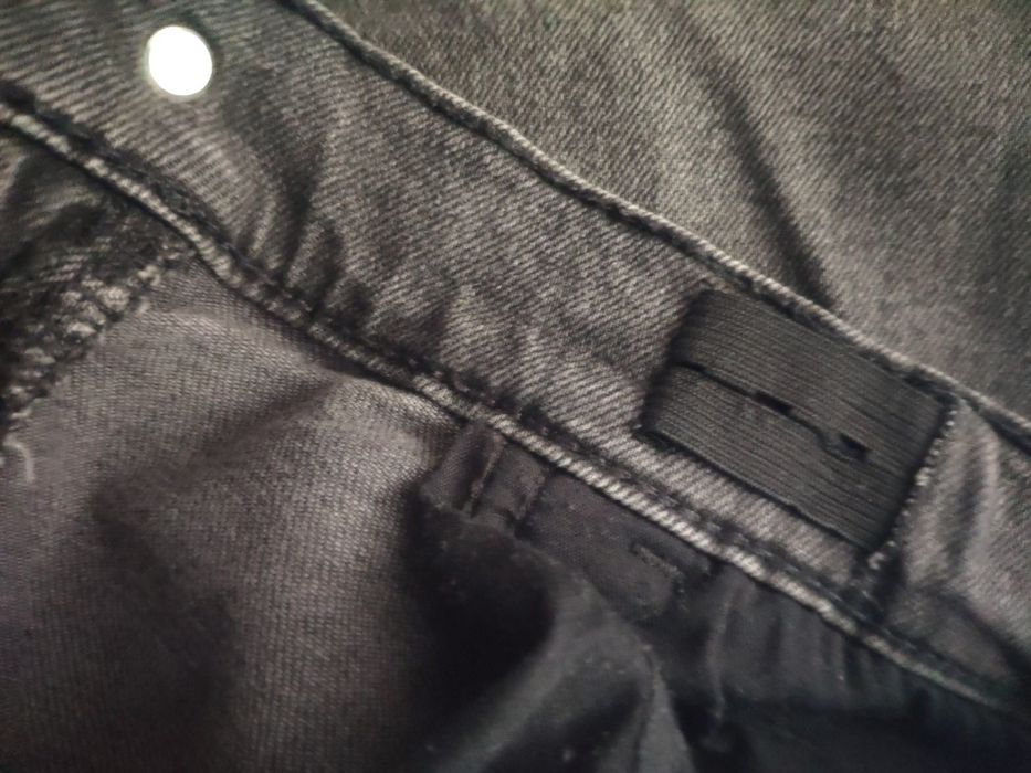 H&M jeansowe spodnie chłopięce rozmiar 164
