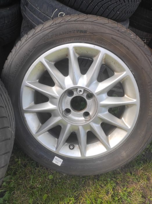 Легкосплавные диски R16 Ford.