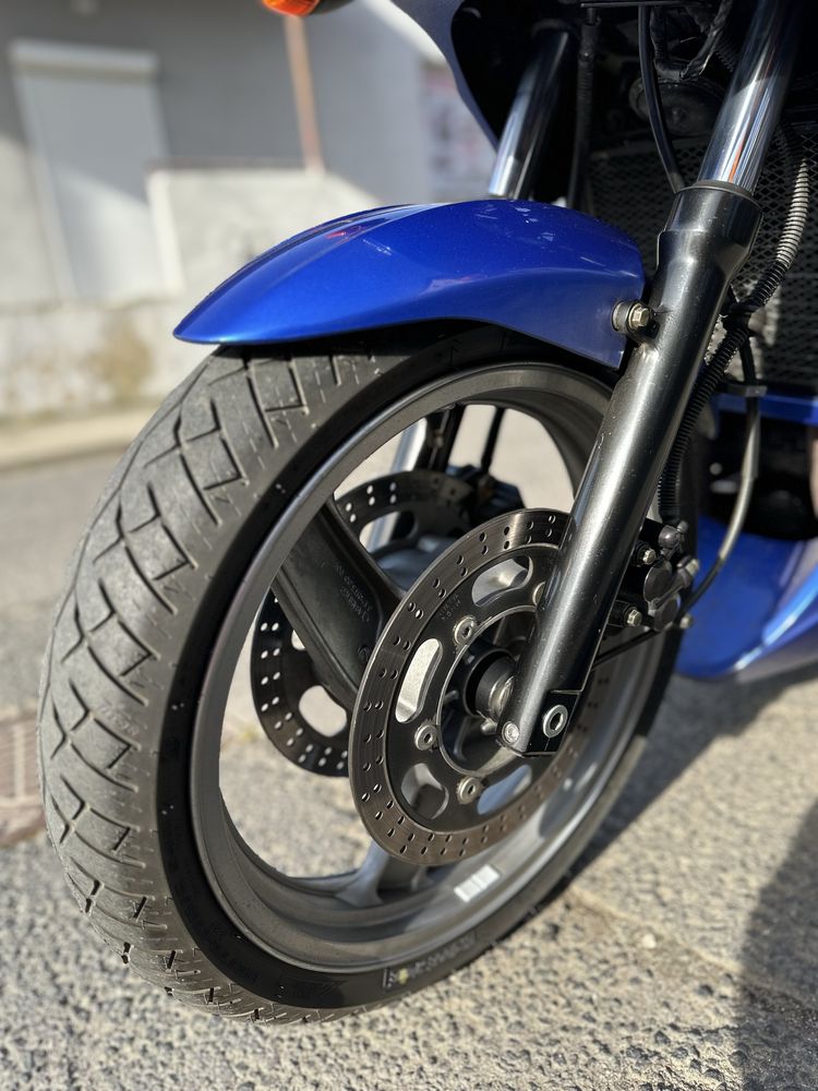 Motocykl Kawasaki GPZ500