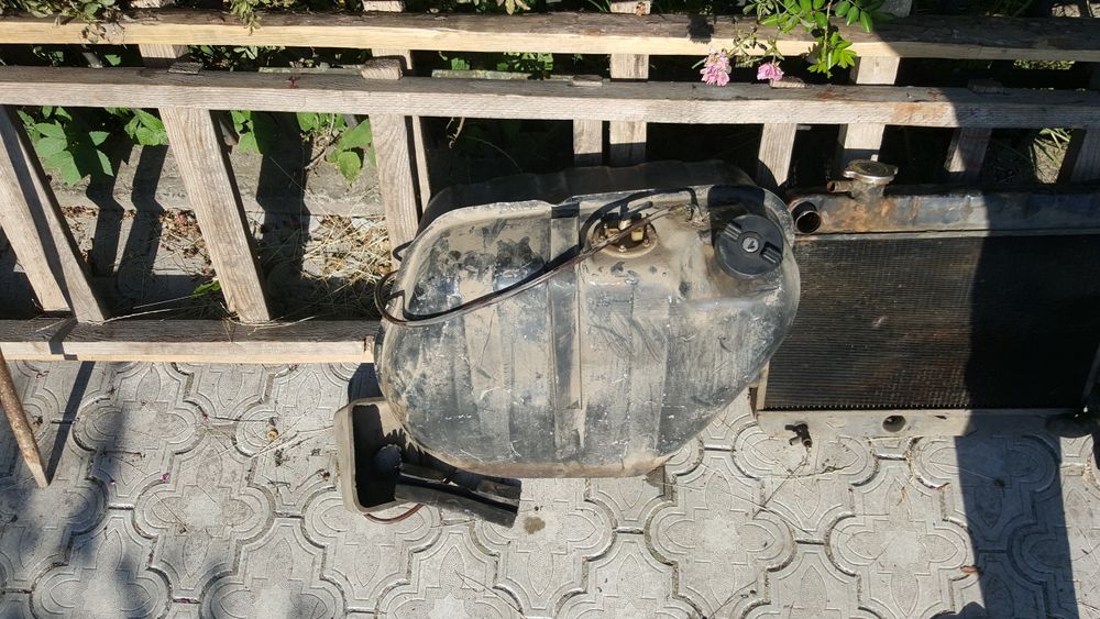 Продам бак ВАЗ 2101-07