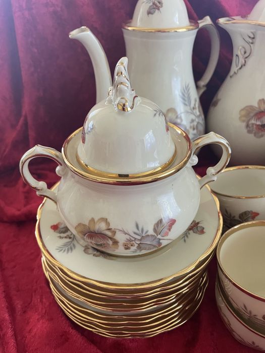 Porcelanowy serwis do kawy/herbaty