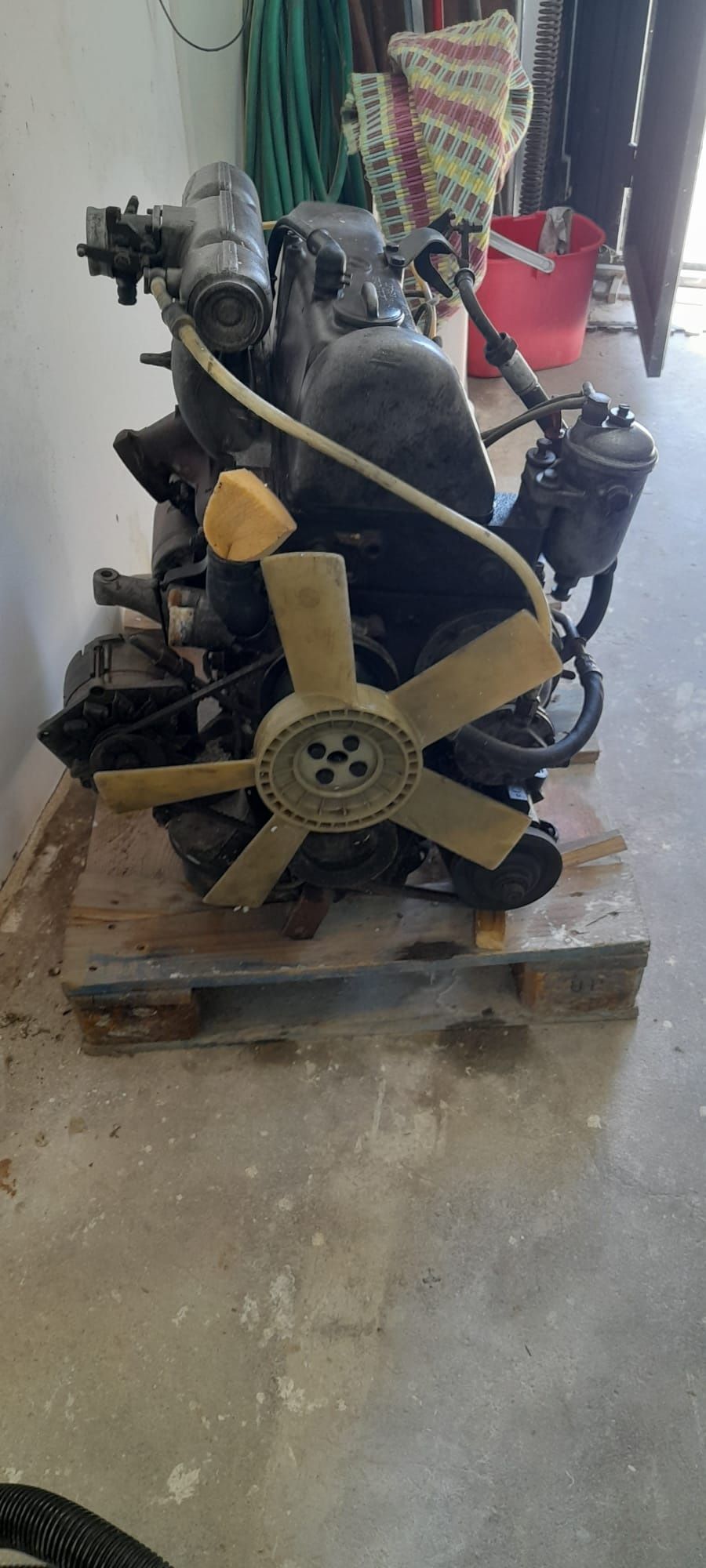 Motor 200/8 mercedes do ano 1972