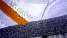 Продаю чоловічі кросівки  Adidas.  По устілці  27. 5 см.