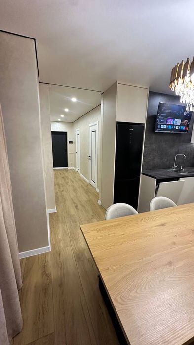 Продаж 2 км квартири з якісним ремонтом