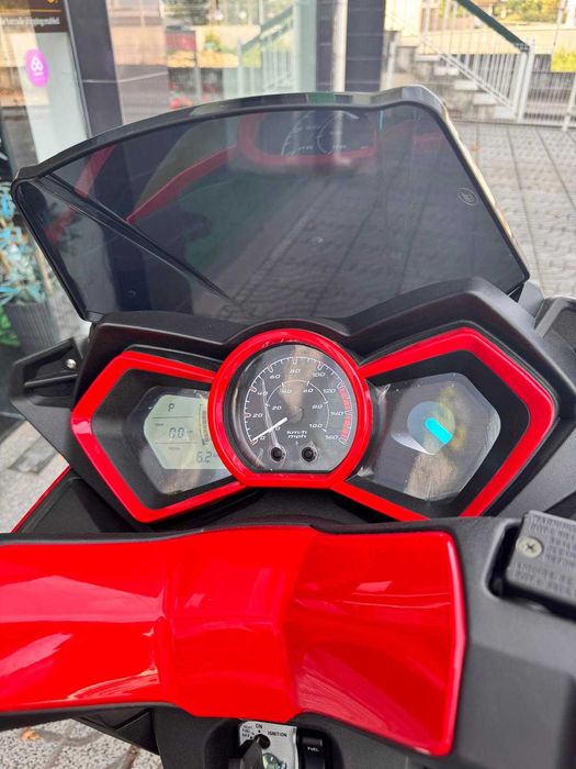 Mota Elétrica INVICTA NEILA - 125KM/H - NOVA