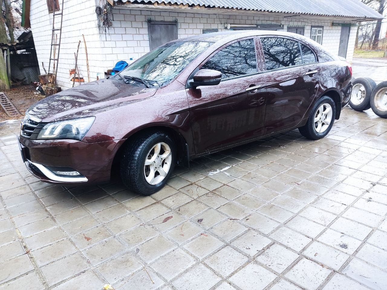 Продам Geely Emgrand7