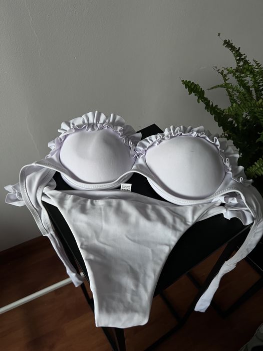 Strój kąpielowy biały ładny NOWY rozmiar S/M