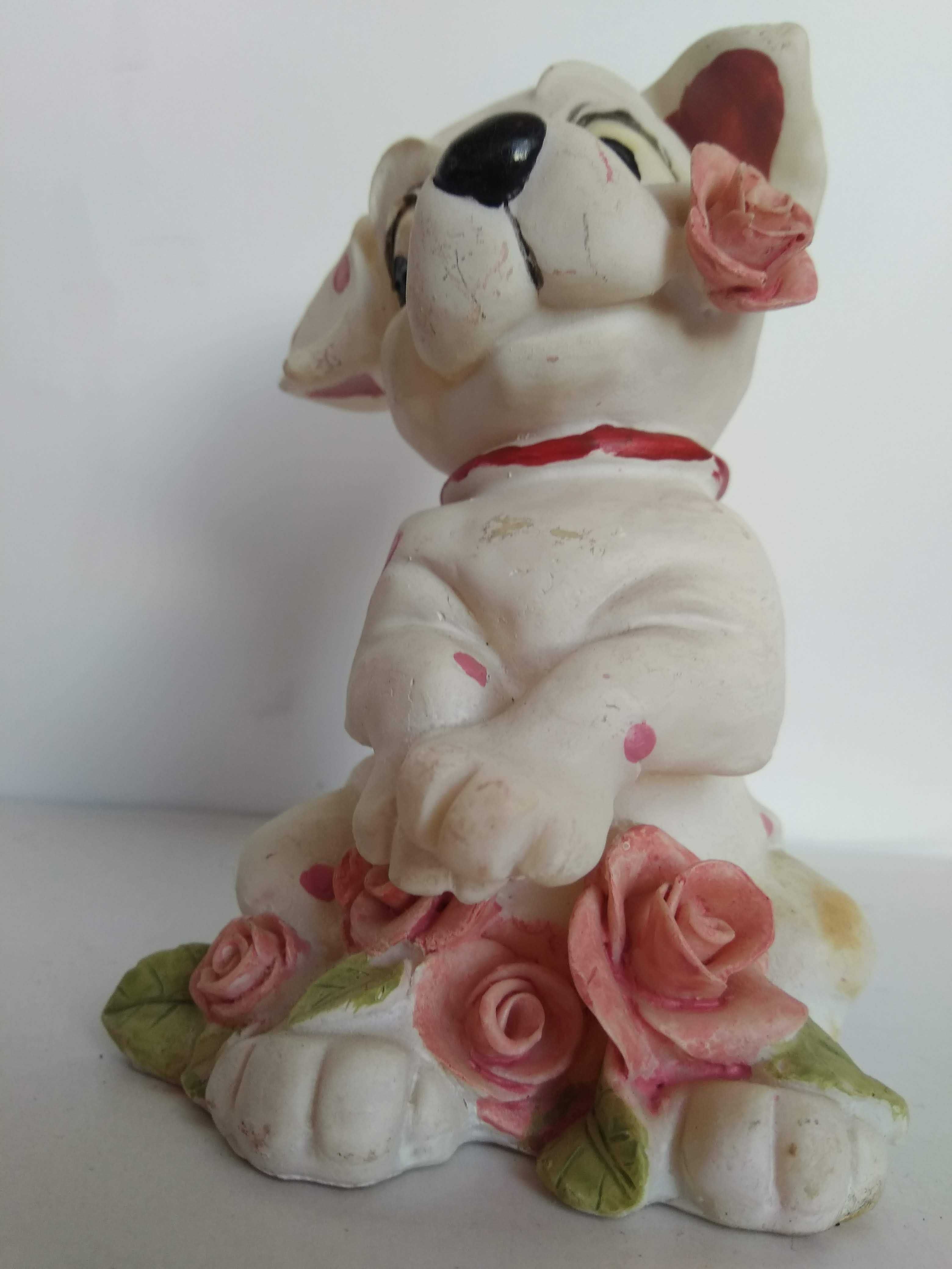 Собачка з квіточкою в зубах троянда. 14 см кераміка