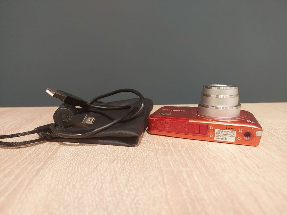 Olympus VG-130 цифровий фотоапарат