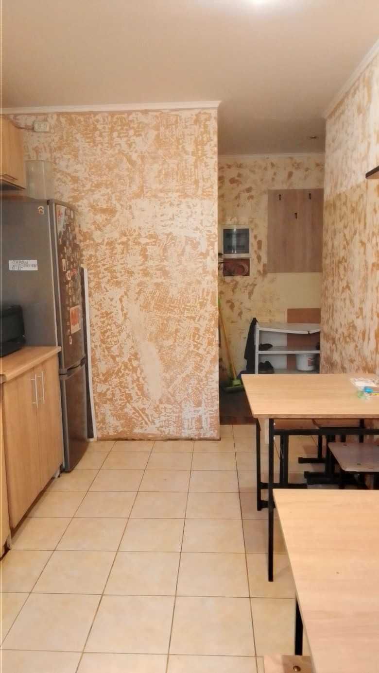 Оболонь. Продам двосторонню 4-кімнатну на Архипенка (Мате Залки), 12/3