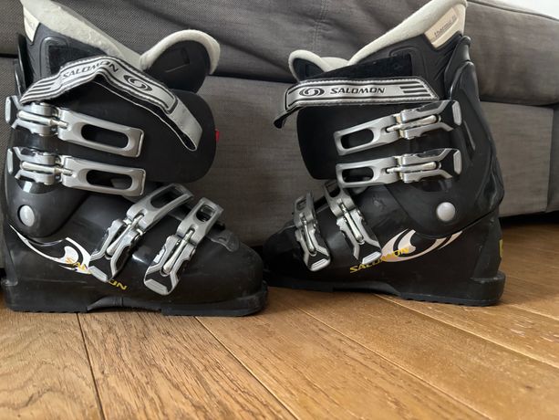 Buty narciarskie Salomon damskie używane na stopę 37, buta 24,5 eur