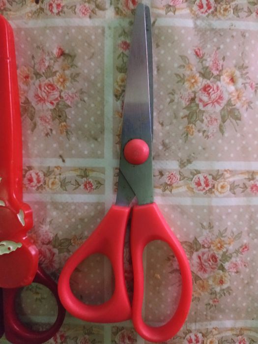 Продам ножницы СССР и Новую открывачку