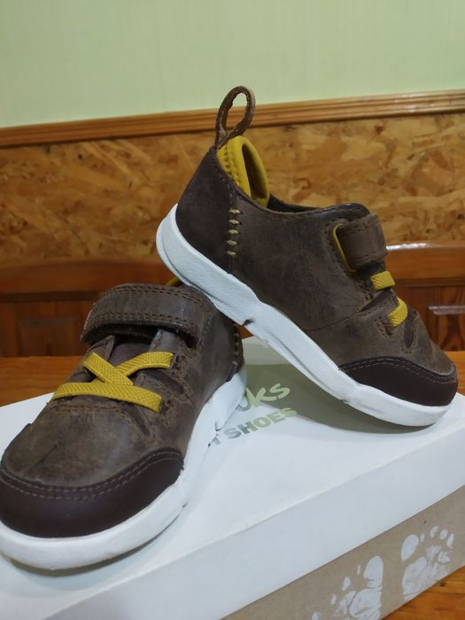 Дитячі кеди-туфлі Clarks (шкіра) 21 розмір