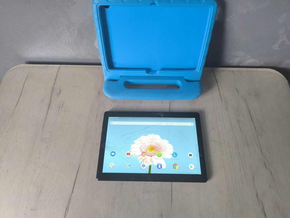 Планшет Lenovo Tab M10 TB-X505F