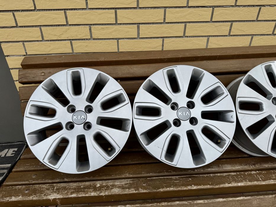 Диски R16 4.100 ЕТ43 киа хундай рено меган 2 тойота