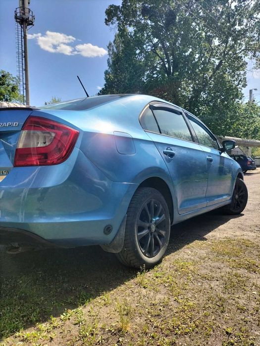 Продам свою шкоду рапид