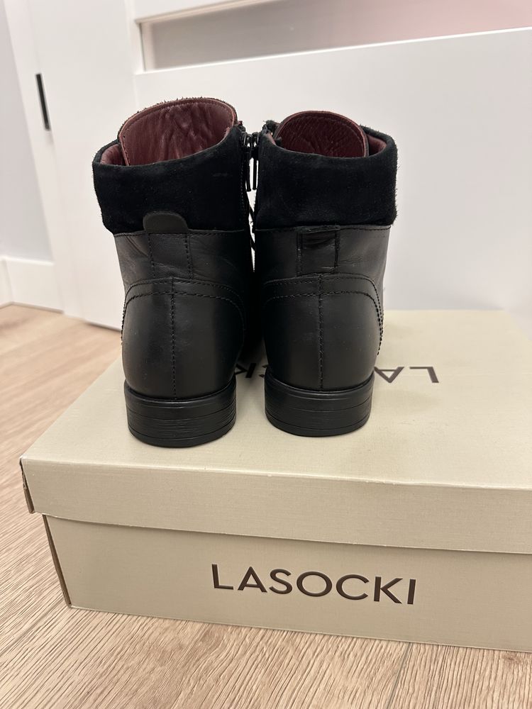 Czarne damskie botki Lasocki r.36