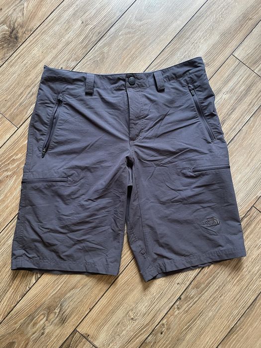 Продам шорти The North Face berghaus
